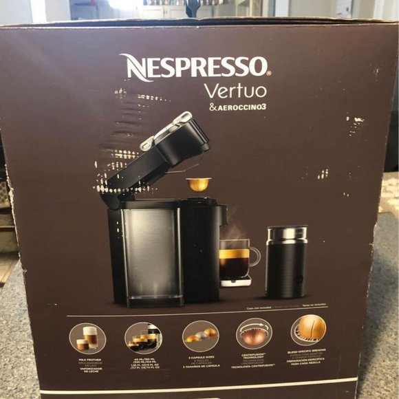 Nespresso Vertuo Deluxe Flat Head Coffee Machine - Picture 2 of 5
